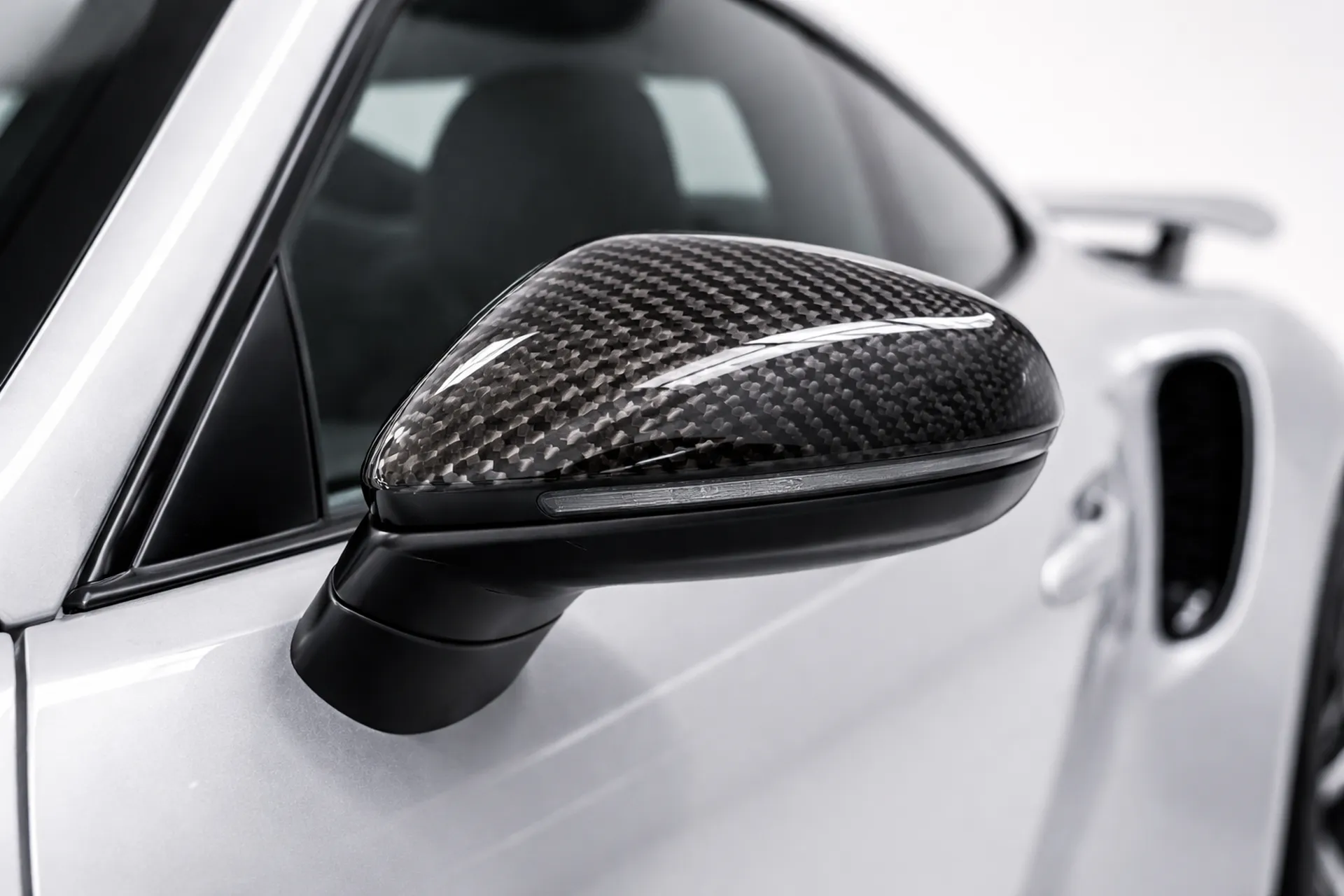 how to commission a Porsche build by selecting the correct Porsche platform