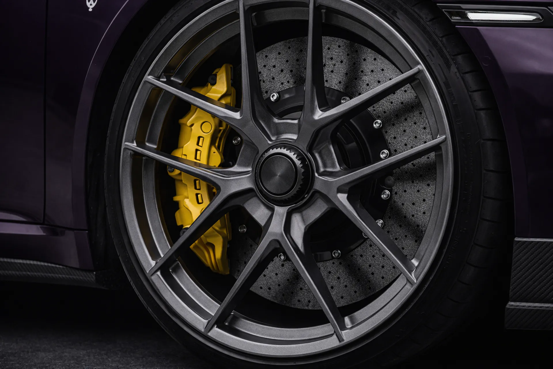 Porsche wheel and brake detail